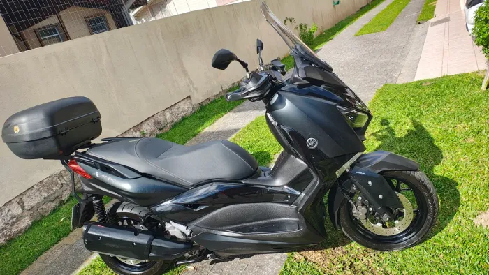 XMAX 250ABS EM OTIMO ESTADO 35milkm