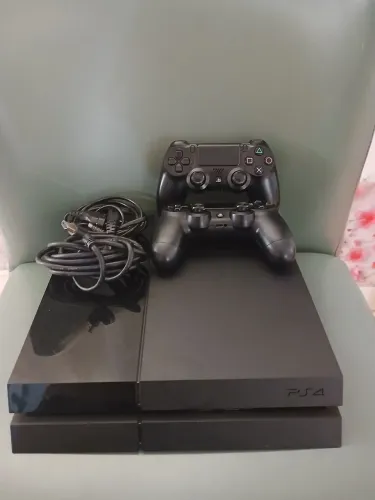 PS4 FAT SEMI USADO +2CONTROLES (SEMI USADO)+1CABO HDMI+1CABO FONTE 458 GIGAS+2 JOGOS pagos