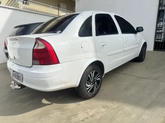Chevrolet Corsa Sed. Premium 1.4 8V Econoflex 4P 2011