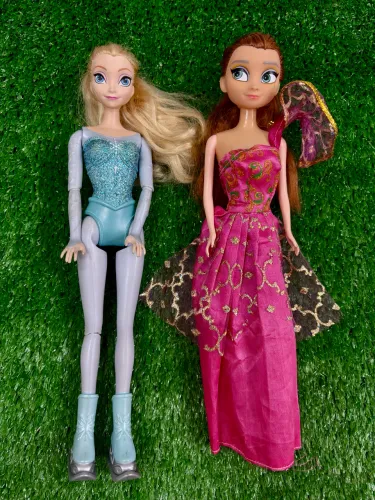 Frozen Elsa e Ana Barbies 