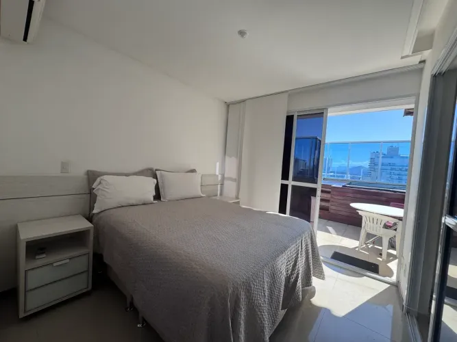 Cobertura a venda tem 110 metros quadrados com 1 quarto em Praia da Costa - Vila Velha - E