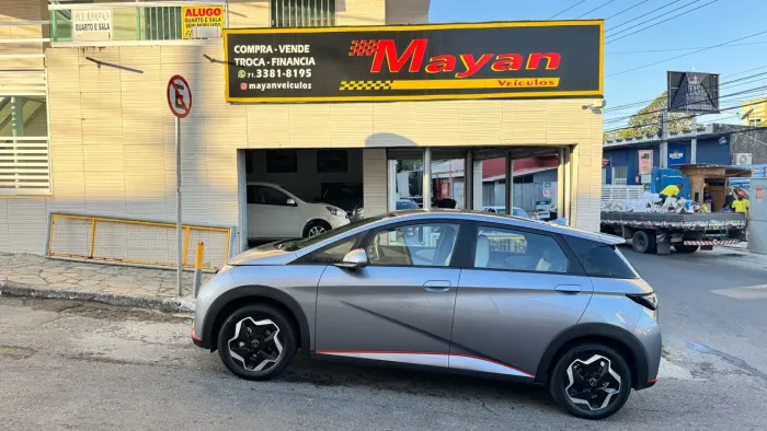 BYD Dolphin EV (Elétrico) 2026