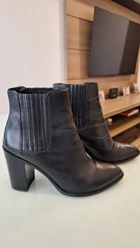 Bota Arezzo N?37
