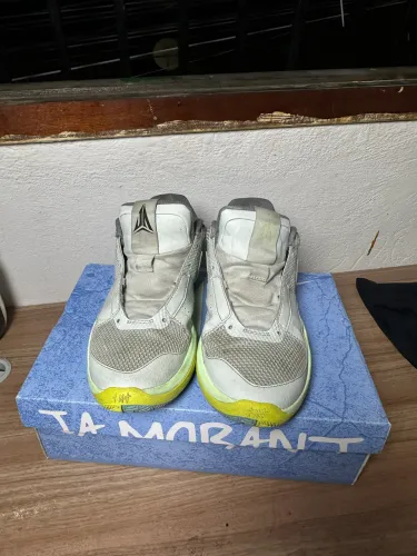 Tenis de Basquete NIKE JA 1 - Tamanho 41 - Original