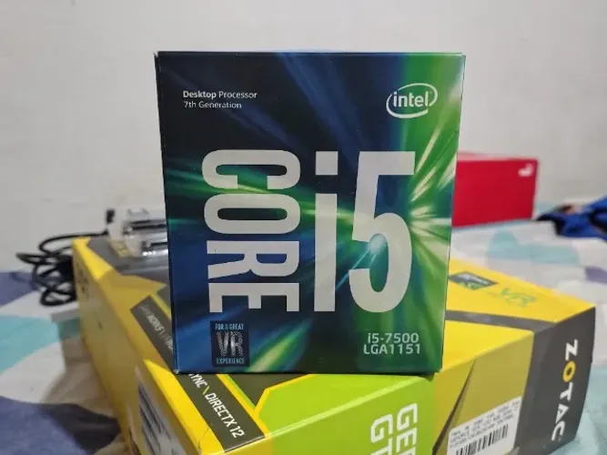 Placa Mãe ASUS B150M-C/BR+I5 7500 3.4GHz LGA 1151 +2x Memória HyperX Fury 8GB 2133MHz DDR4