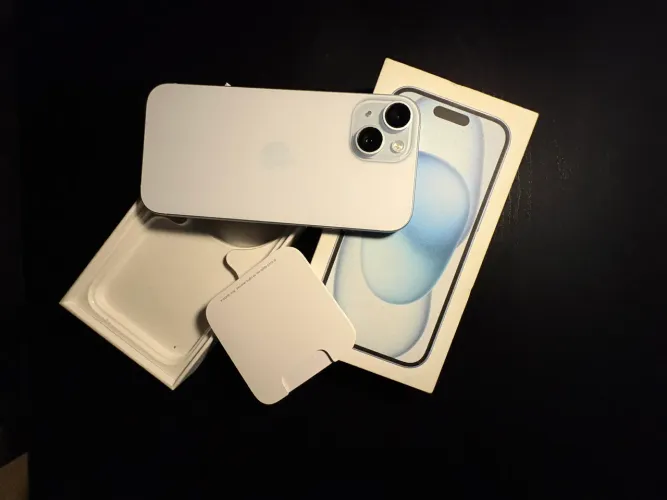 iPhone 15 Branco 128 GB | Único dono | Original | Completo | Nota Fiscal