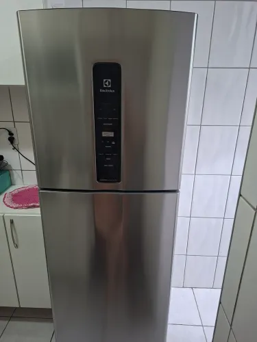 Geladeira electrolux 410 litros