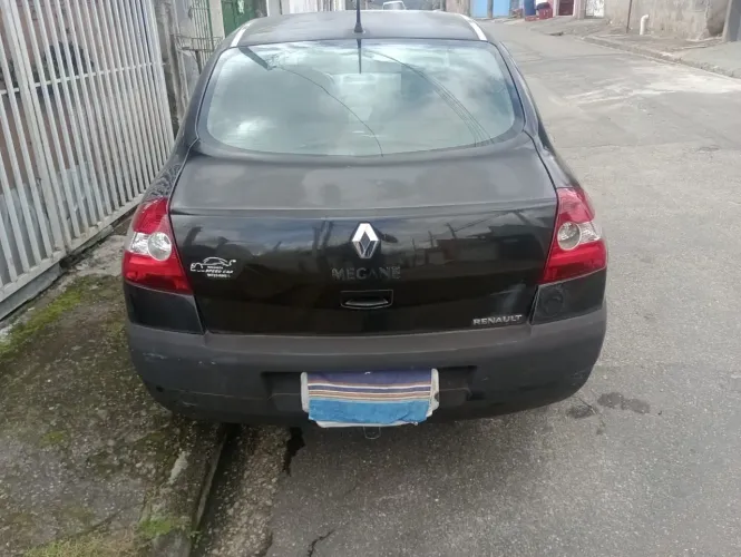 Renault Megane Sedan Expression Hi-flex 1.6 16V 2007