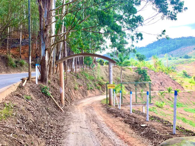 Ocasião ! Terreno em área urbana Santa Teresa, condomínio fechado