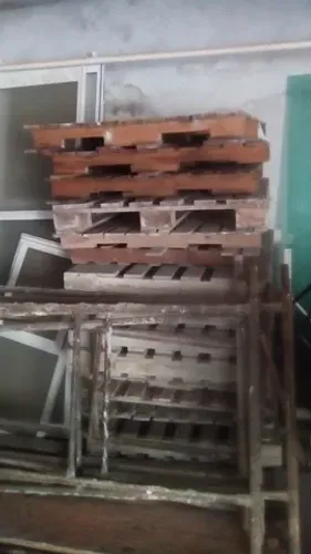 Vendo paletes usados!
