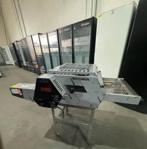 Forno Assador Esteira Saro Inox A Gás Pizzas C/ Base pizzas até 50cm 