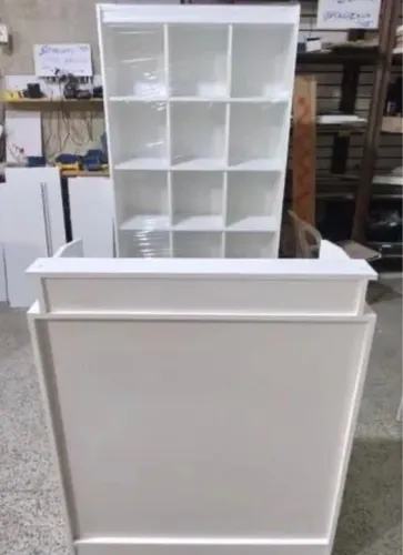 BALCÃO CAIXA + COLMEIA MDF BRANCO