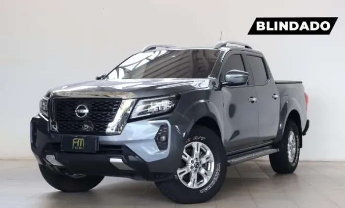 Nissan Frontier XE 2.3 Turbo Diesel CD 4X4 AT 2024 20.000KM - BLINDADA! 