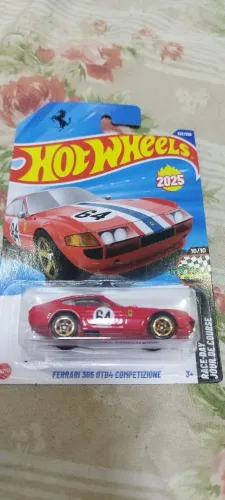 Hotwheels Ferrari 365 GTB4 Competizione