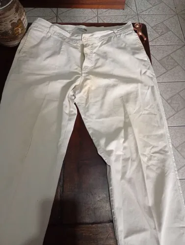 Calça FATALLI. 46. Bege