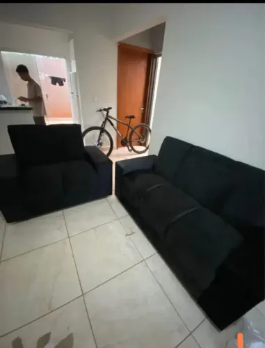 Sofá 2 e 3 lugares novos 