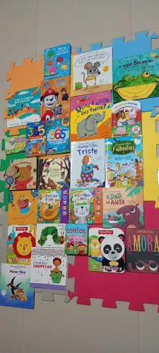 Vendo livros infantis