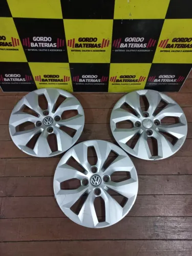 Calota aro 14 original usada para Volkswagen Voyage e Gol G6. R$30,00 a unidade