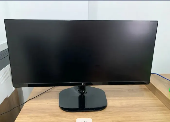 Monitor LG 25UM58