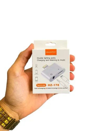 Adaptador 2 em 1 Hmaston para iPhone - Carregamento e Áudio