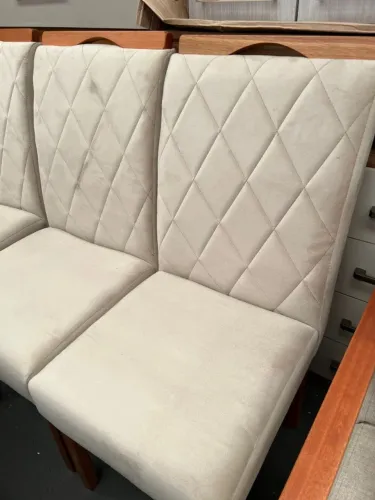 Cadeira de Madeira Estofada Várias Cores ÚLTIMAS UNIDADES (CADA)