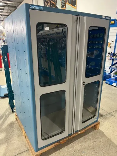 ARMÁRIO GRANDE C/ 5 BANDEJAS E PORTA DE VIDRO - MARCON 