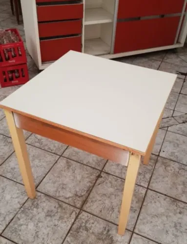 Mesa de Madeira Maciça para Restaurante 70x70 cm