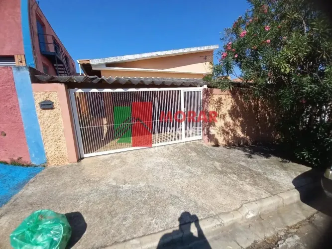 Casa térrea com edícula à venda no bairro Nova Vinhedo  Vinhedo/SP para morar ou investir!