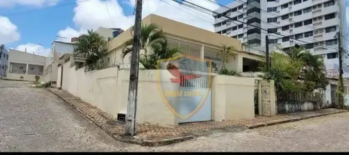 Casa com 6 dormitórios à venda, 148 m² por R$ 495.000,00 - Barro Vermelho - Natal/RN