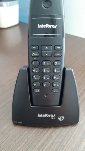 Telefone s/f Intelbras. Telefone 40.