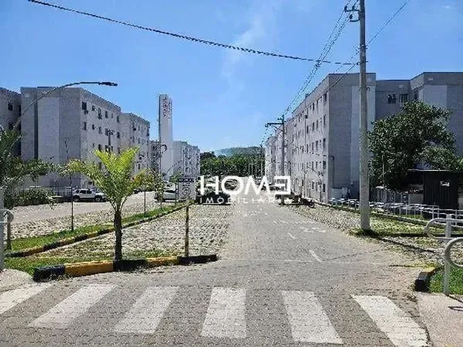 Apartamento à venda, 47 m² por R$ 149.000,00 - Pacheco - São Gonçalo/RJ
