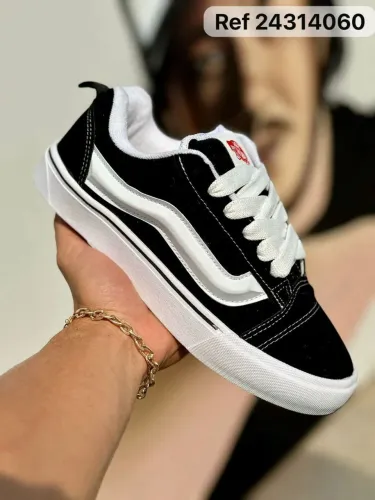 Tênis Vans Old Skool Preto com Branco - Ref. 24314060