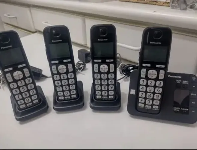 Telefone sem fio Panasonic 4 unidades