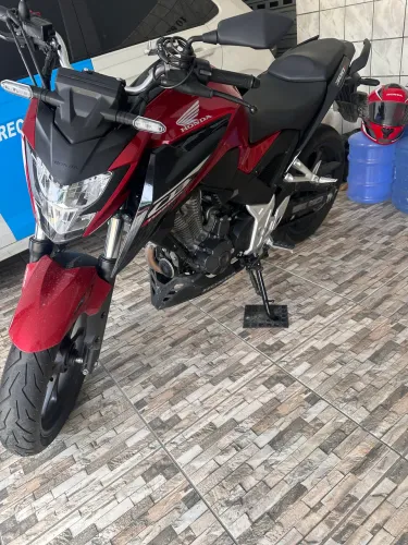 Honda Twister 300f  estado de zero 2025