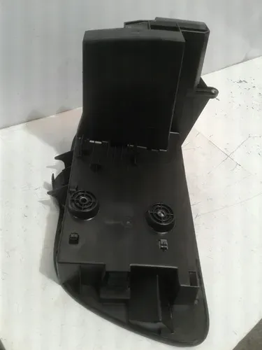 Caixa De Armazenamento De Triângulo Mercedes B200 2009 7531