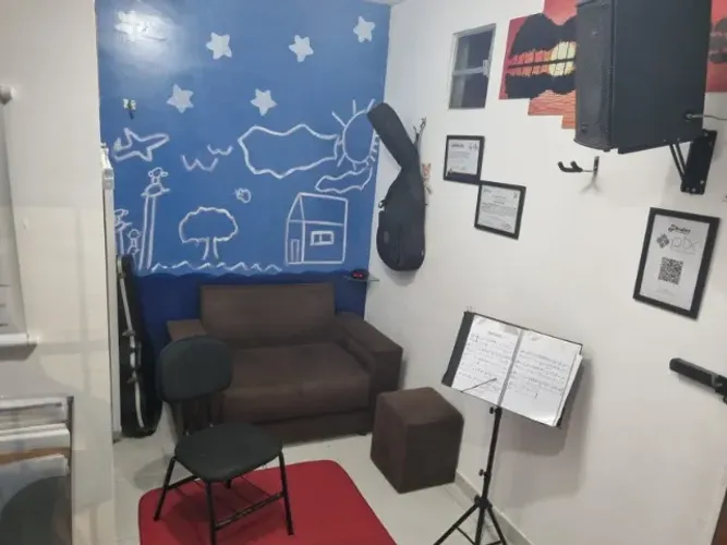 Aulas de Violão e Guitarra - Valores Mensais!
