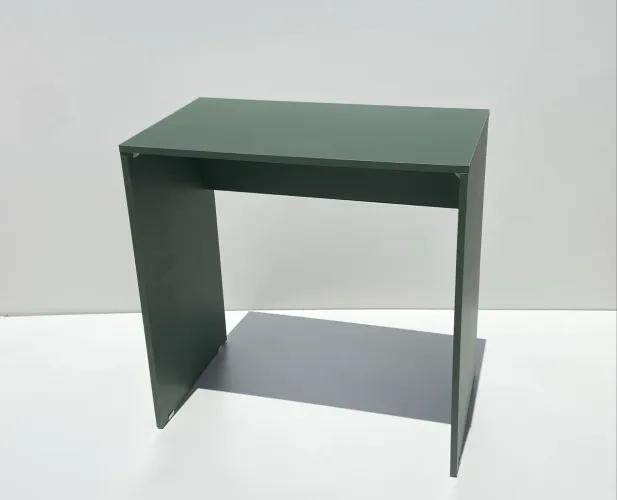 MESA MDF VERDE ACEITO CARTÃO, ENTREGA À COMBINAR