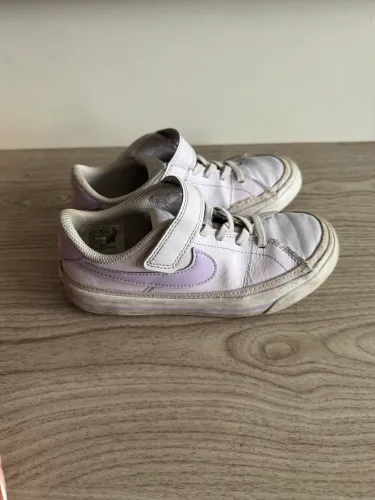 Tênis infantil nike original usado