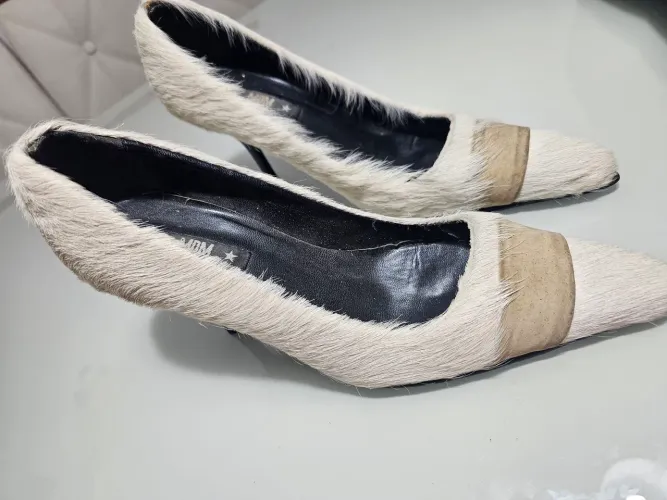 Saltos de Couro com Pelo - Elegância Única