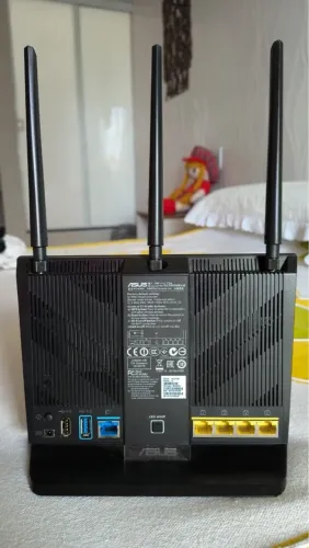 Roteador Asus RT68U AC1900 - usado