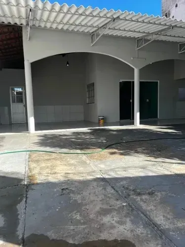 Casa a venda em mosqueiro com piscina e 3/4