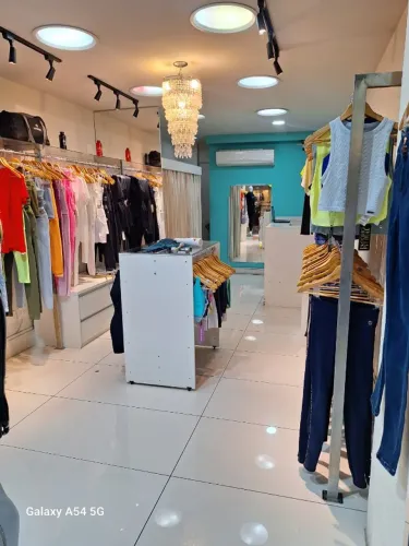 Passo ponto Loja Roupas Fitness Savassi - 55m2
