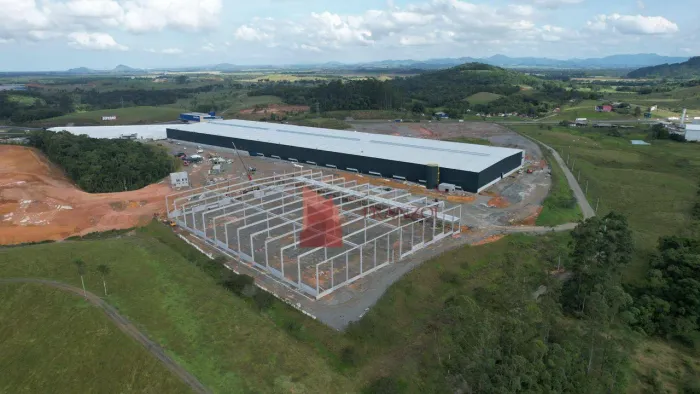 ALUGUEL: ARMAZÉM LOGISTICO 25.000 m² em ARAQUARI SC