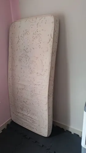Vendo COLCHÃO SOLTEIRO