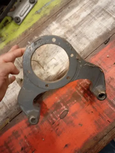 Cavalete de pinça freio MB180 original Mercedes 