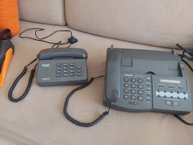 Fax e telefone Antigo para colecionadores.