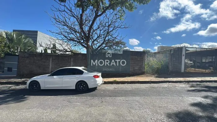 Lote à Venda de 1000 metros quadrados, no bairro Bandeirantes (Pampulha)