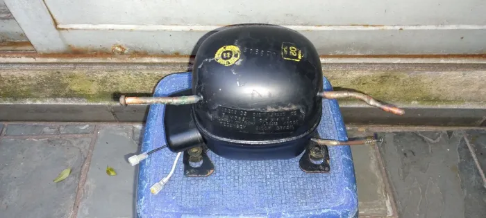 Compressor de Geladeira Tecumseh- Usado