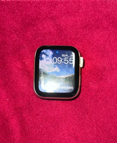 Apple Watch SE 2 GPS Caixa Estelar de Alumínio 40mm Pulseira Loop Esportiva Estelar