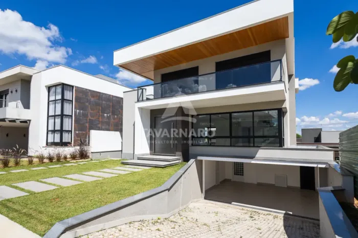 Casa em Condomínio Fechado ? Alphaville